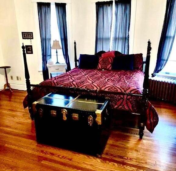 带大床的标准间, Historic 1912 Hoover House Bed And Breakfast