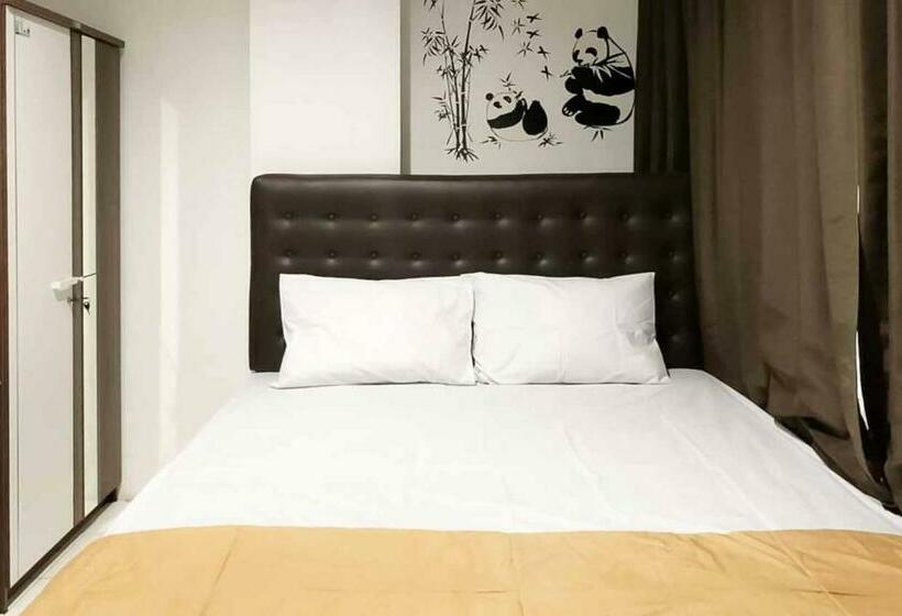 Номер Economy, Sas Guest House Mitra Reddoorz At Darmo Park 2 Surabaya