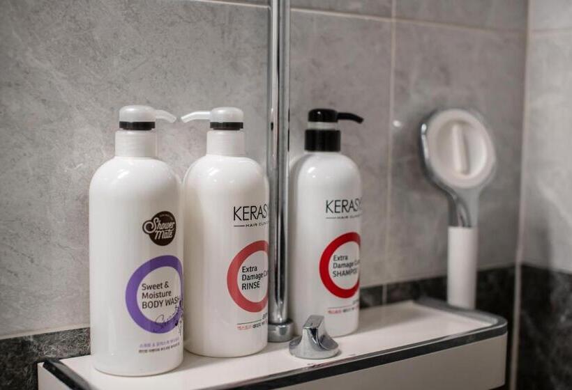 Suite Vista Montaña, Jeju Central Park Residence