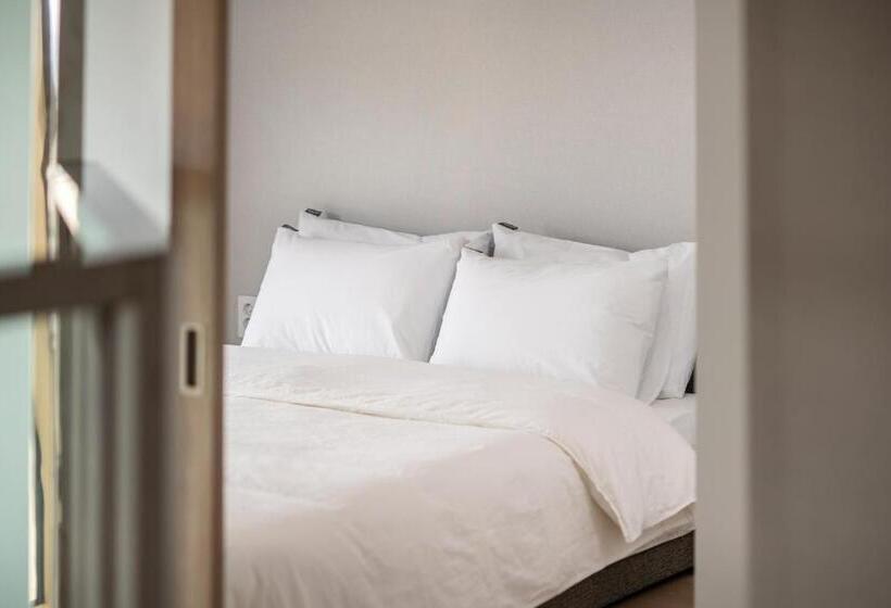 Suite, Jeju Central Park Residence