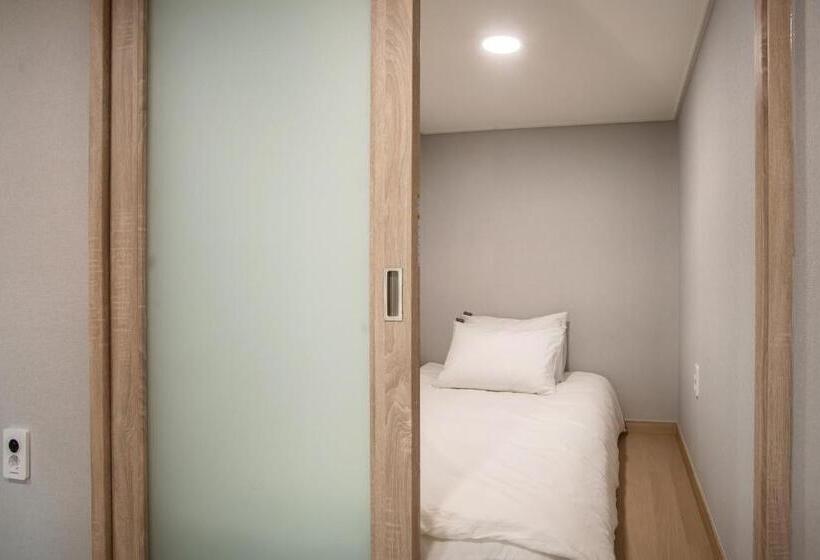 Suite, Jeju Central Park Residence