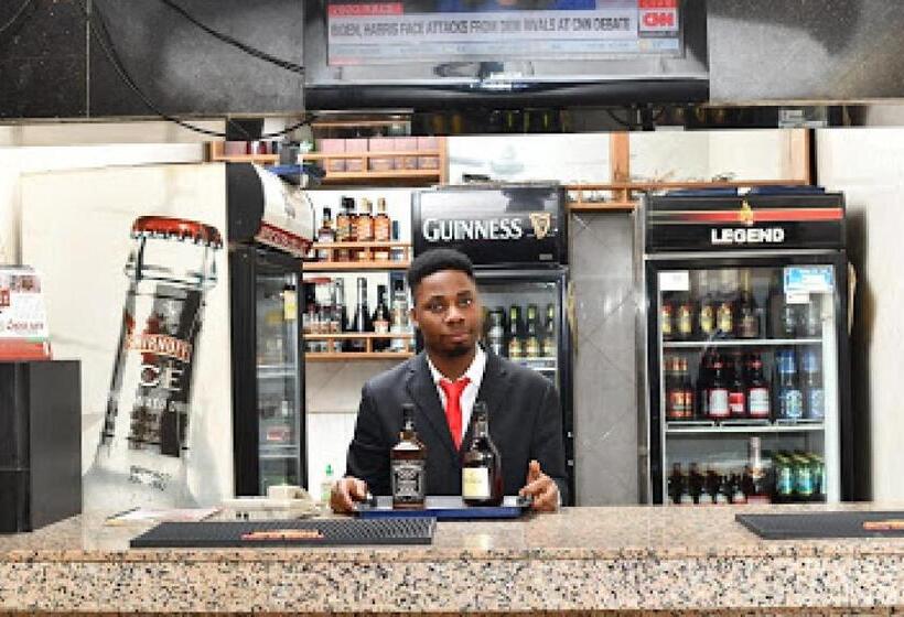 اتاق استاندارد, Room In Lodge Choice Gate Hotel Business Double