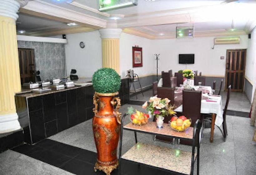 اتاق استاندارد, Room In Lodge Choice Gate Hotel Business Double