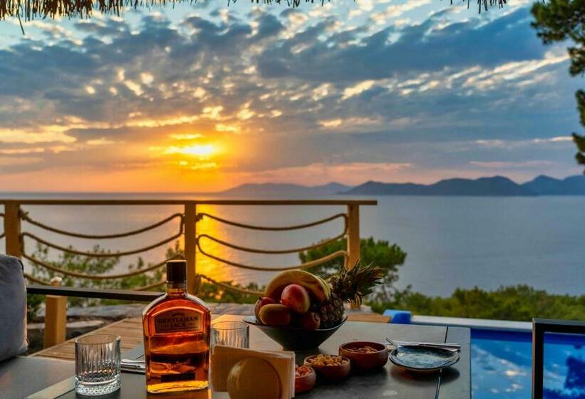 بانگلوی استاندارد با چشمانداز دریا, Heaven Resort Faralya