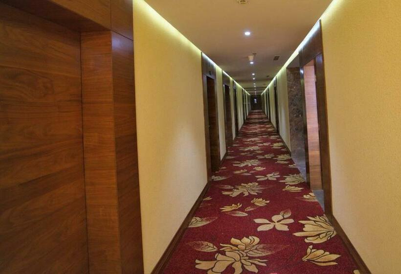 חדר סופריור עם מיטת קינג, Hills