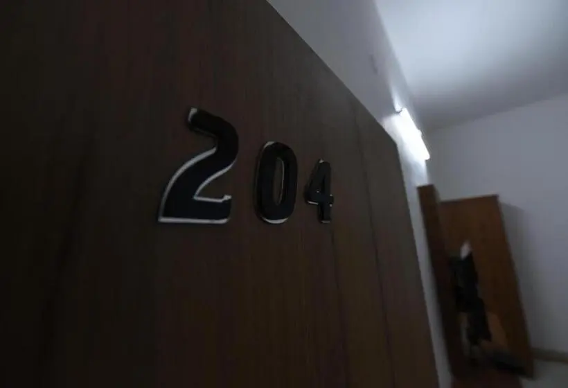 Chambre Deluxe, Mayur