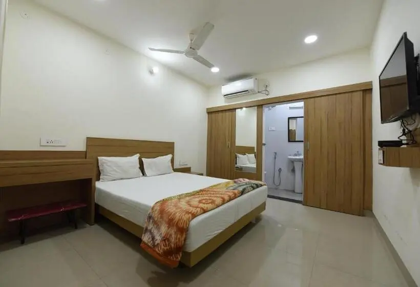 Chambre Deluxe, Mayur