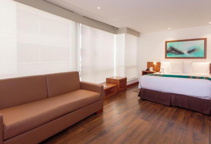 デラックスルーム, Zen