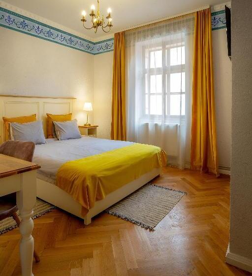 Номер Стандарт, Casa Joseph Haydn