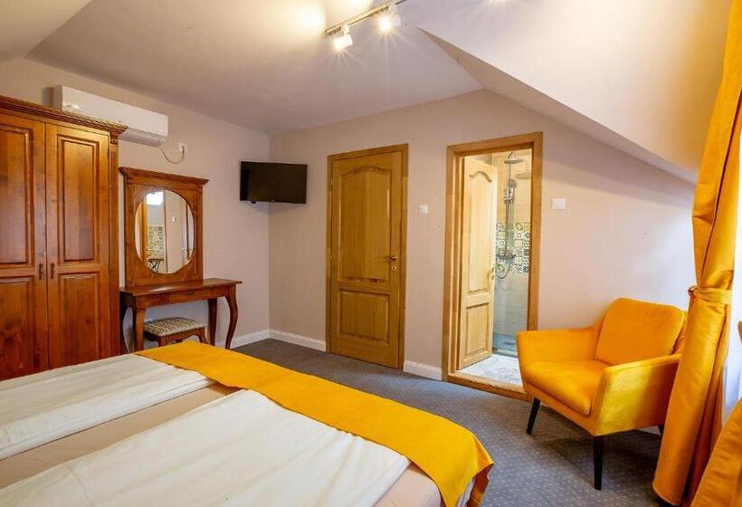 Номер Стандарт, Casa Joseph Haydn