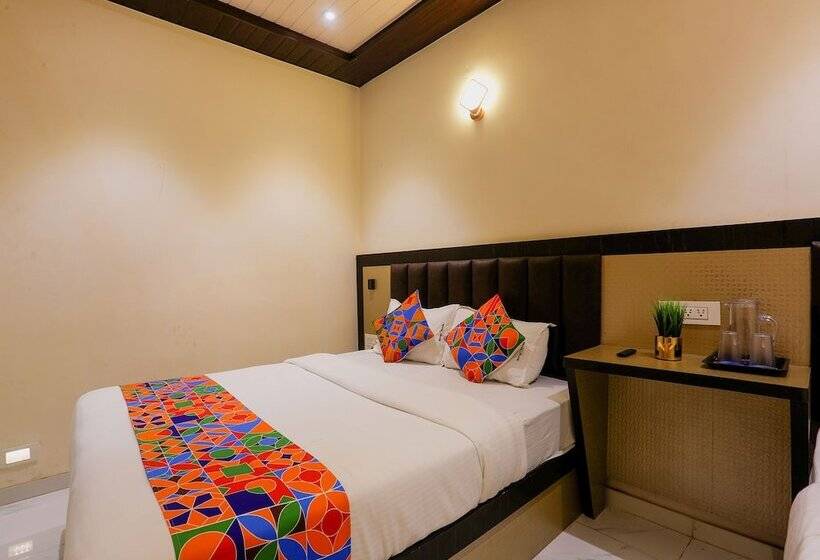 デラックスルーム, Fabhotel Prime Land   Nr Bkc