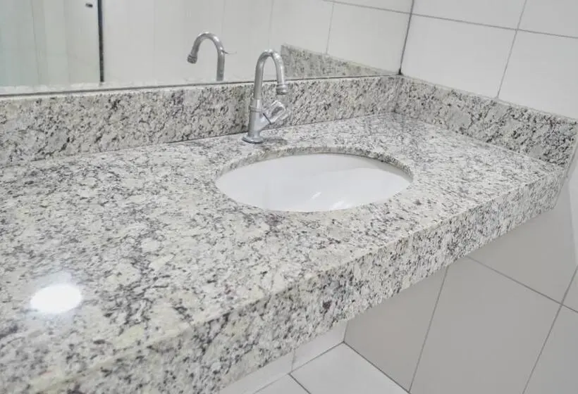 اتاق استاندارد یک نفره, Goiânia Executive