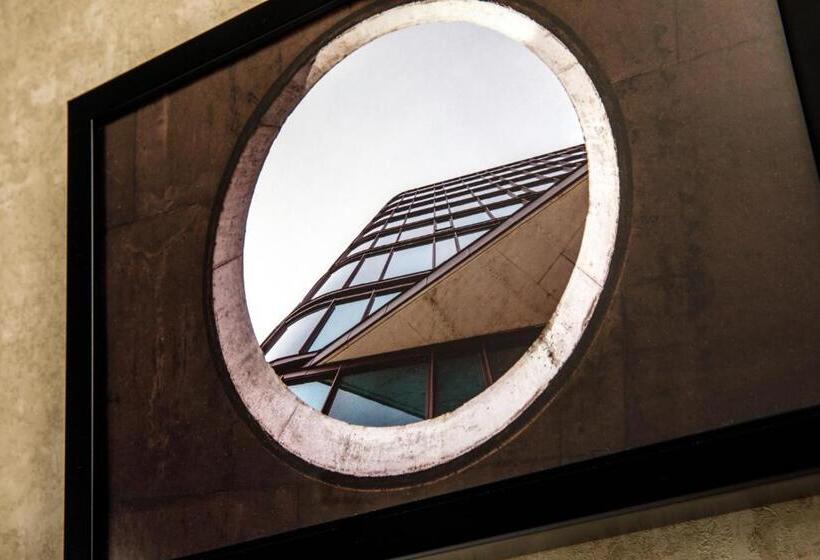 标准间, Ibis London Sutton Point