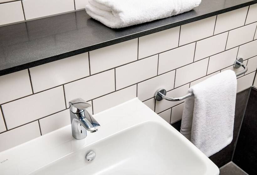 标准间, Ibis London Sutton Point