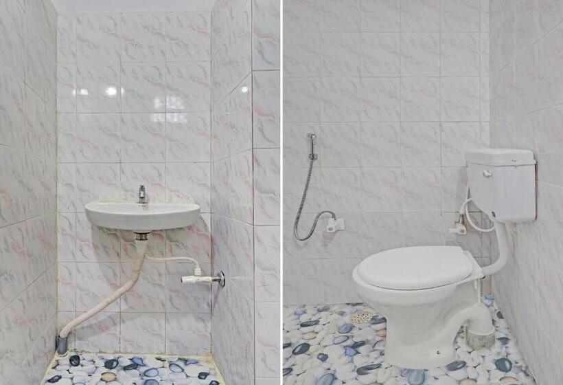 标准三人间, Spot On 76527 Desh Premi Guest House