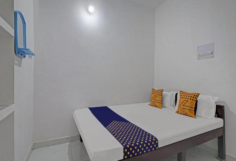 标准三人间, Spot On 76527 Desh Premi Guest House