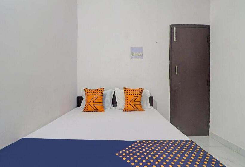 标准三人间, Spot On 76527 Desh Premi Guest House