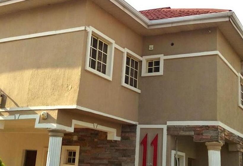 اتاق استاندارد, Room In Lodge Adanma Hotel And Suites