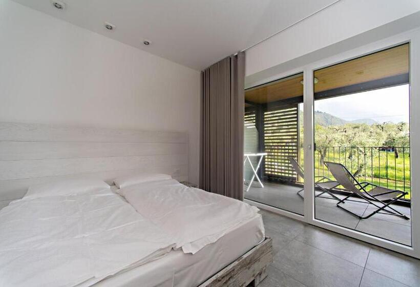 庭の見える1ベッドルームアパートメント, Residence Malcesine Active&family