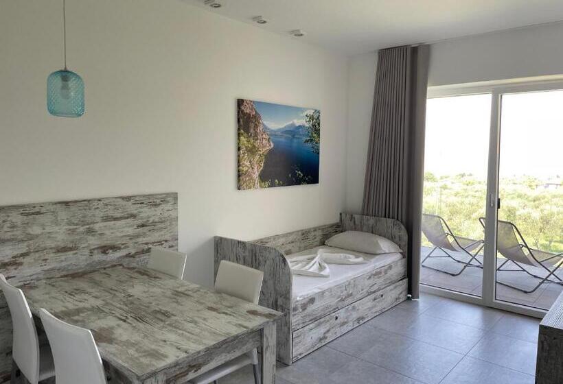 1 Bedroom Apartment Lake View, Residence Malcesine Active&family
