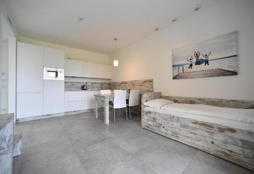1 Bedroom Apartment Lake View, Residence Malcesine Active&family