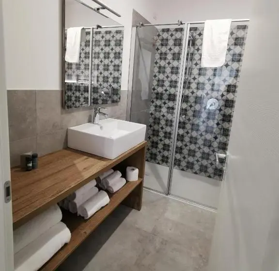 آپارتمان 1 خوابه با تراس, Residence Malcesine Active&family