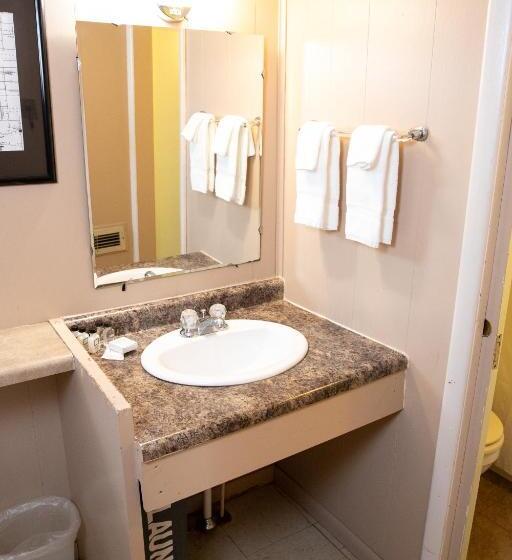 غرفة ديلوكس, East Side Motel & Cabins