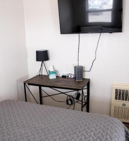 Номер Superior, East Side Motel & Cabins