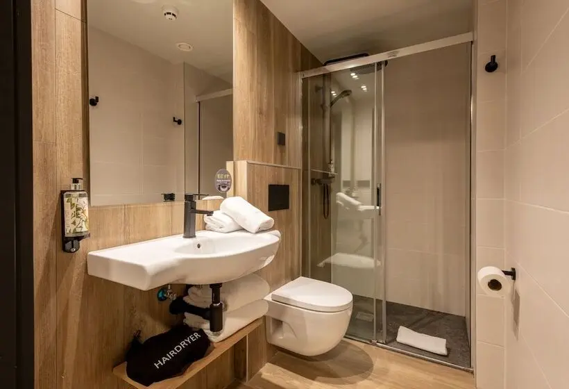 اتاق سوپریور سه تخته, Leonardo Boutique Hotel San Sebastián