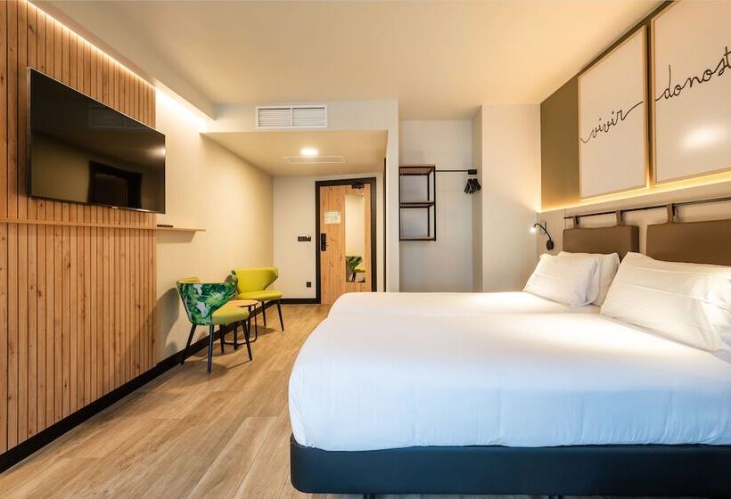 수피리어 트리플 룸, Leonardo Boutique Hotel San Sebastián