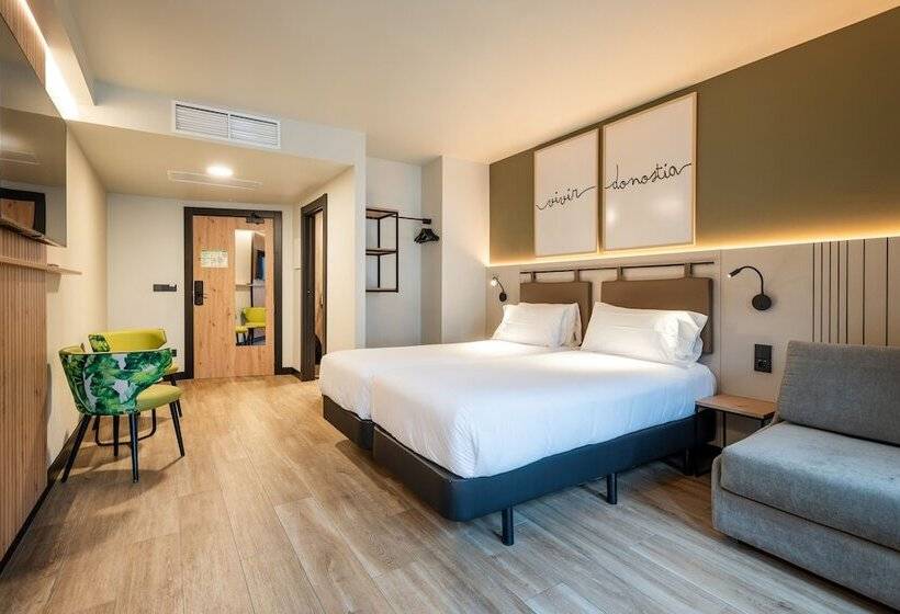 수피리어 트리플 룸, Leonardo Boutique Hotel San Sebastián