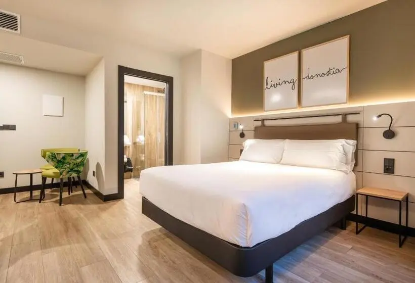 اتاق لوکس سه تخته, Leonardo Boutique Hotel San Sebastián