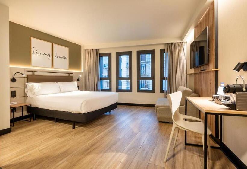 デラックストリプルルーム, Leonardo Boutique Hotel San Sebastián