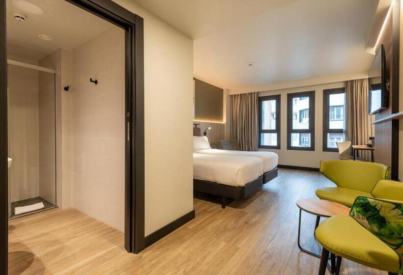 スーペリアトリプルルーム, Leonardo Boutique Hotel San Sebastián