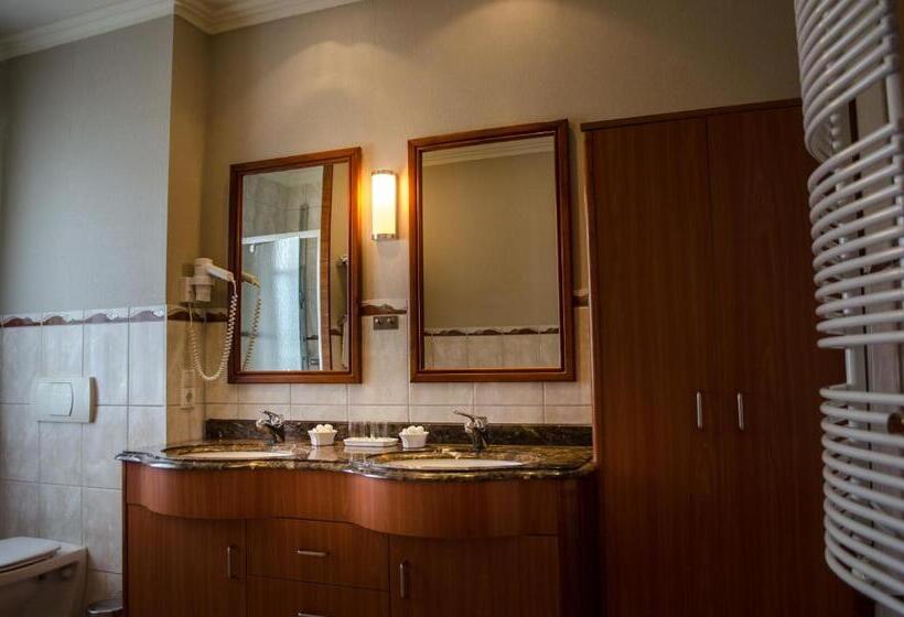 דירת חדר, Meereswelle   Anno 1875