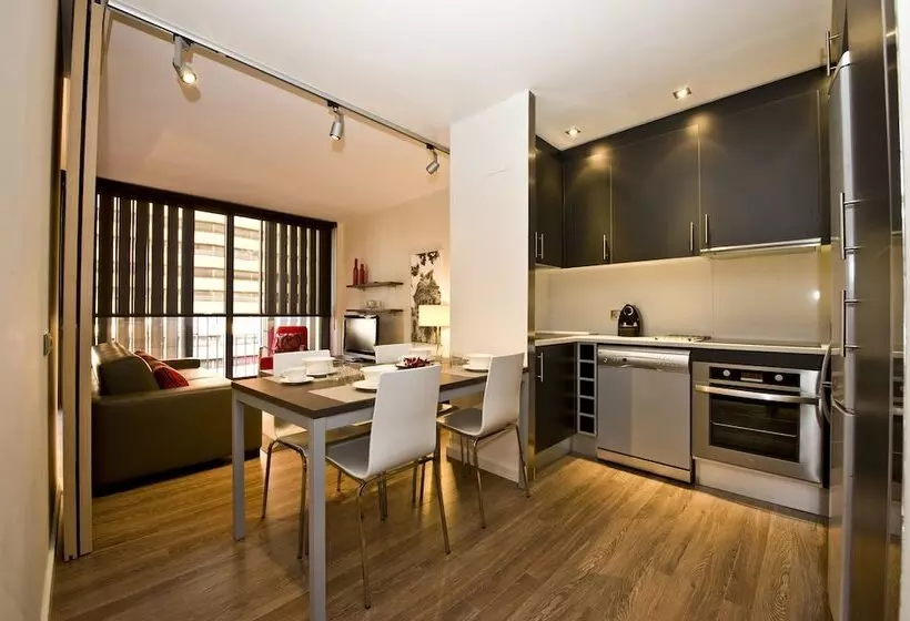 آپارتمان 1 خوابه, Casp 74 Apartments