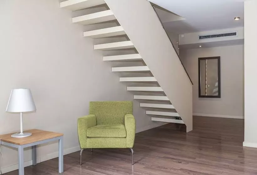 آپارتمان 3 خوابه, Casp 74 Apartments