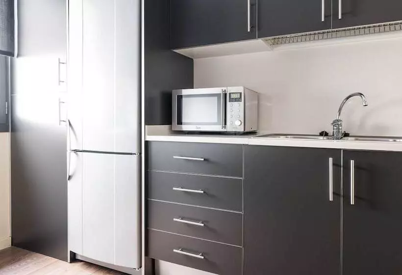 آپارتمان لوکس 1 خوابه, Casp 74 Apartments