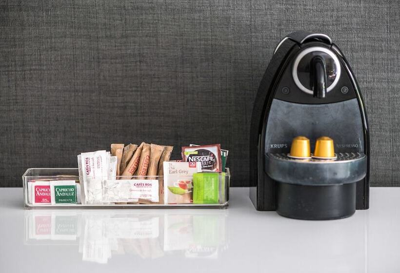 آپارتمان 3 خوابه, Casp 74 Apartments