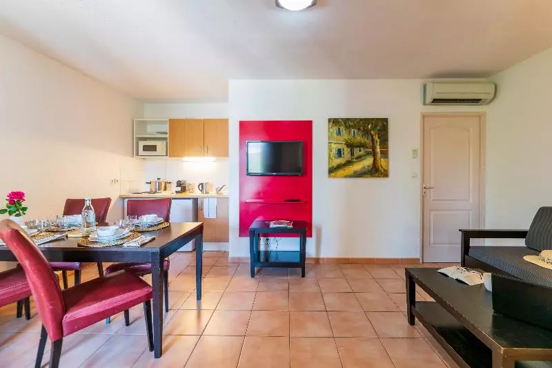 آپارتمان 1 خوابه, Cerise Carcassonne Sud