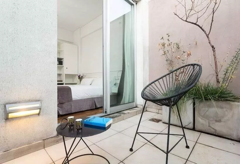 استودیوی استاندارد, Boutique Suites Palermo