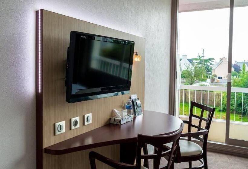 Quarto Triplo Superior, Brit Hotel Confort Saint Brieuc Langueux