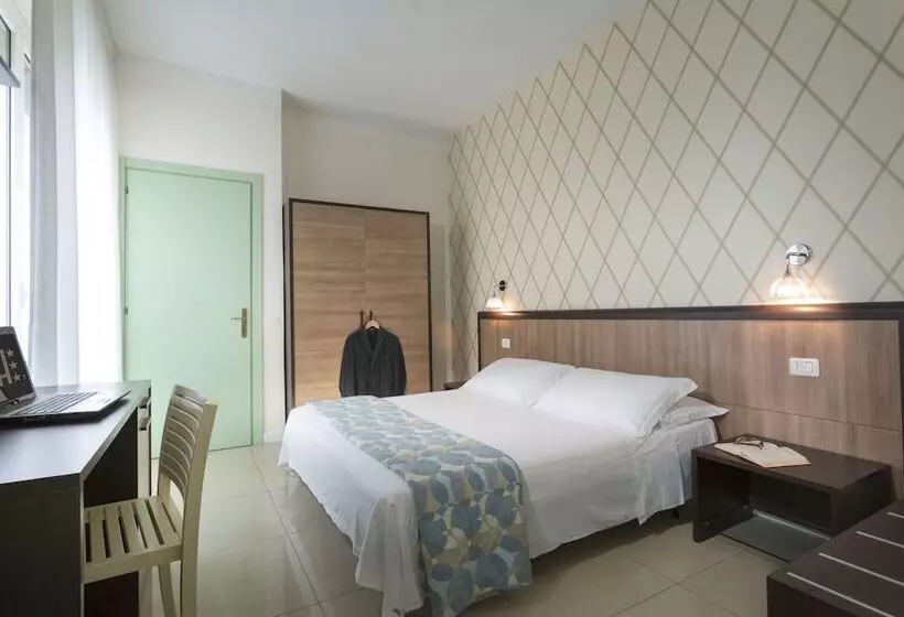 اتاق استاندارد سه نفره, Calypso Rimini Marina Centro