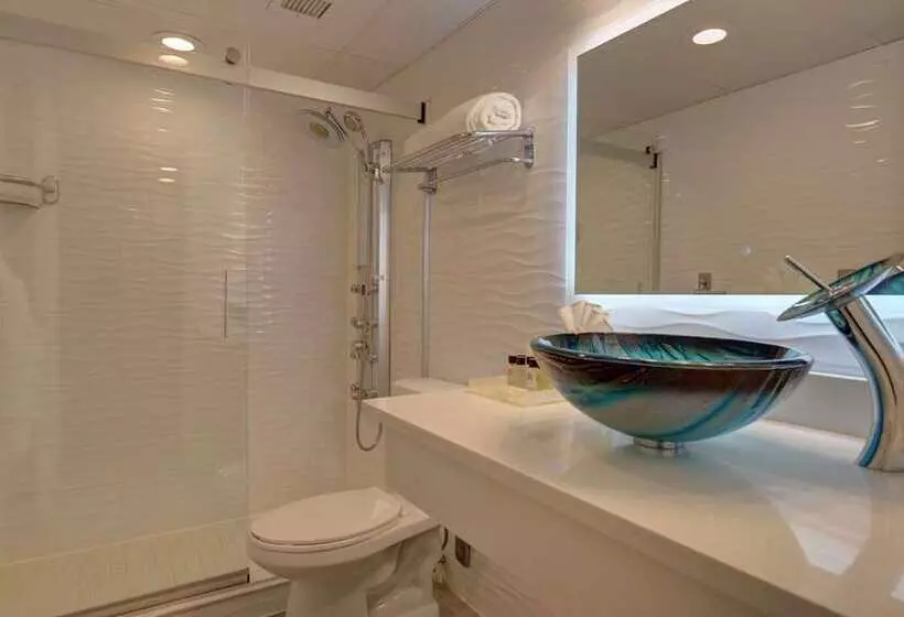 Standard-huone King-vuode, Hilton Vancouver Washington