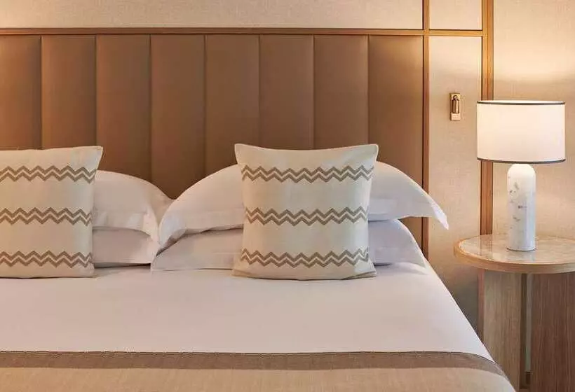 Standard-huone King-vuode, Hilton Vancouver Washington