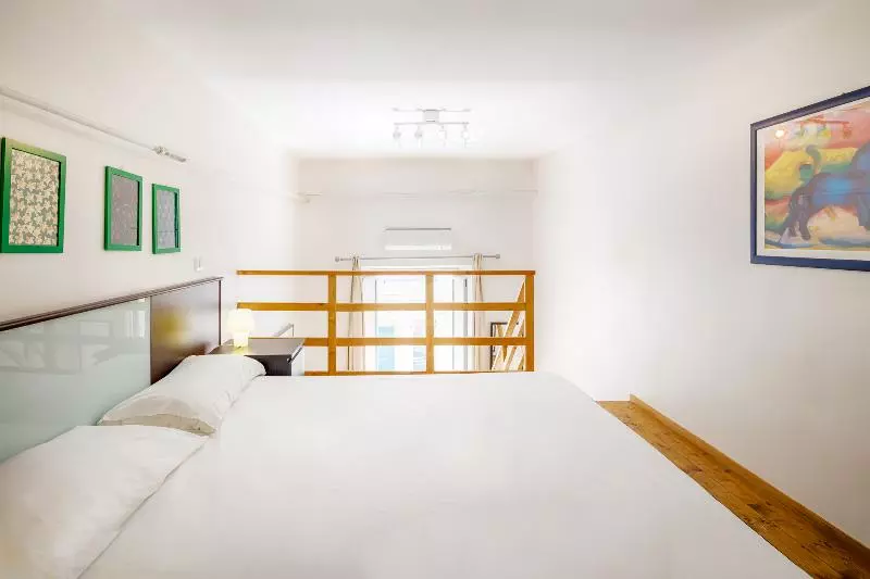 اتاق استاندارد سه نفره, Ht Residence Maximus