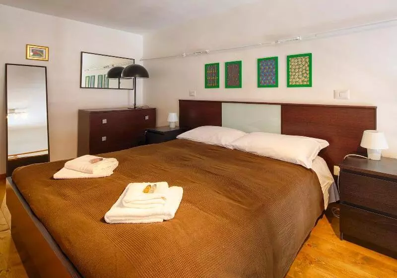 اتاق استاندارد چهار تخته, Ht Residence Maximus