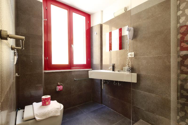 חדר אקונומי, Ht Residence Maximus