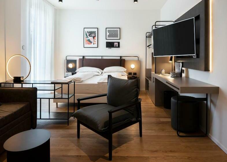 اتاق خانوادگی, I Portici Hotel Bologna