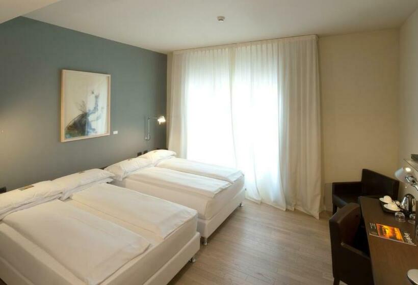 اتاق خانوادگی, I Portici Hotel Bologna